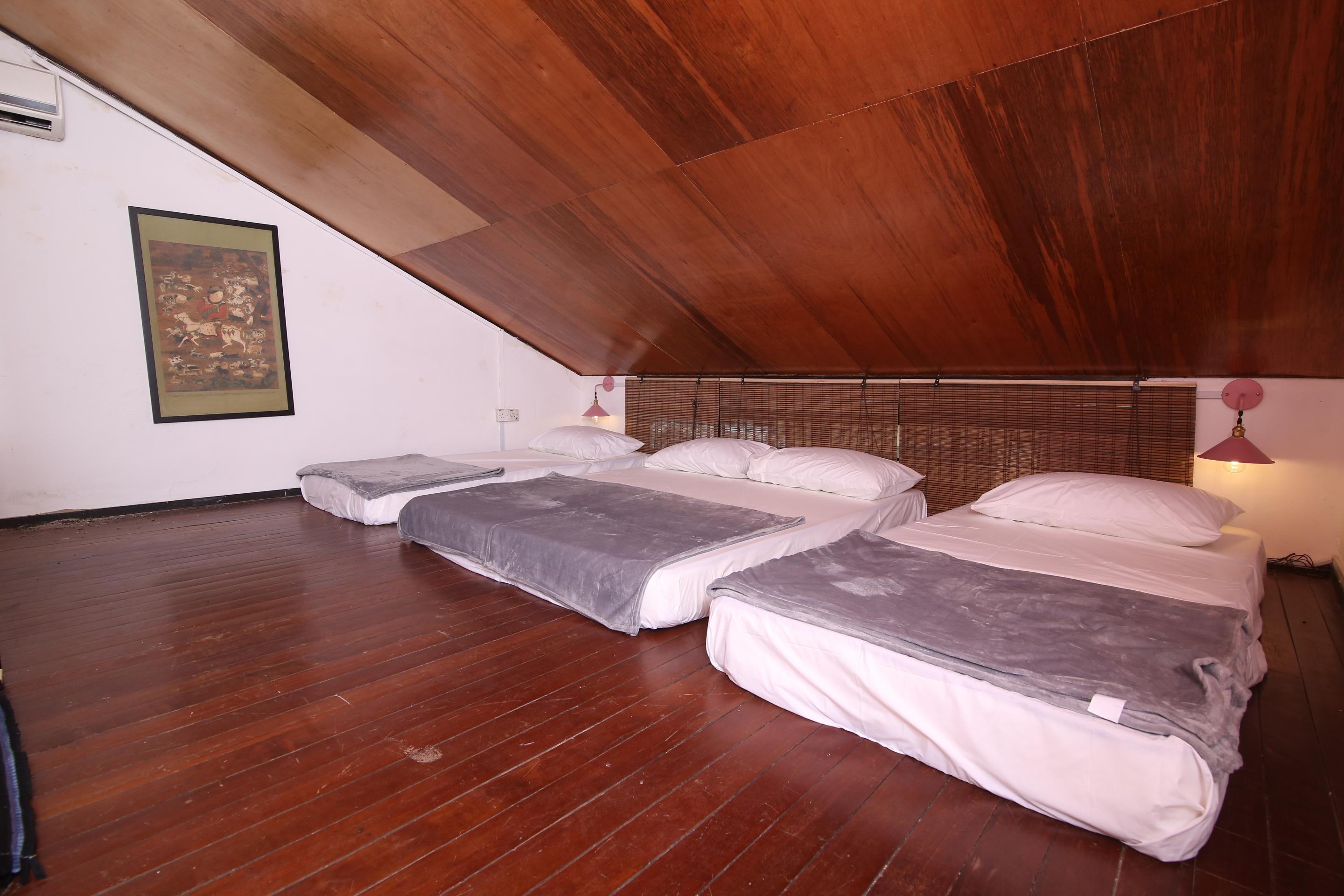 สปอต ออน 90141 ทรีเฮาส์ เบด แอนด์ เบรคฟาสต์ Hotel กูชิง ภายนอก รูปภาพ