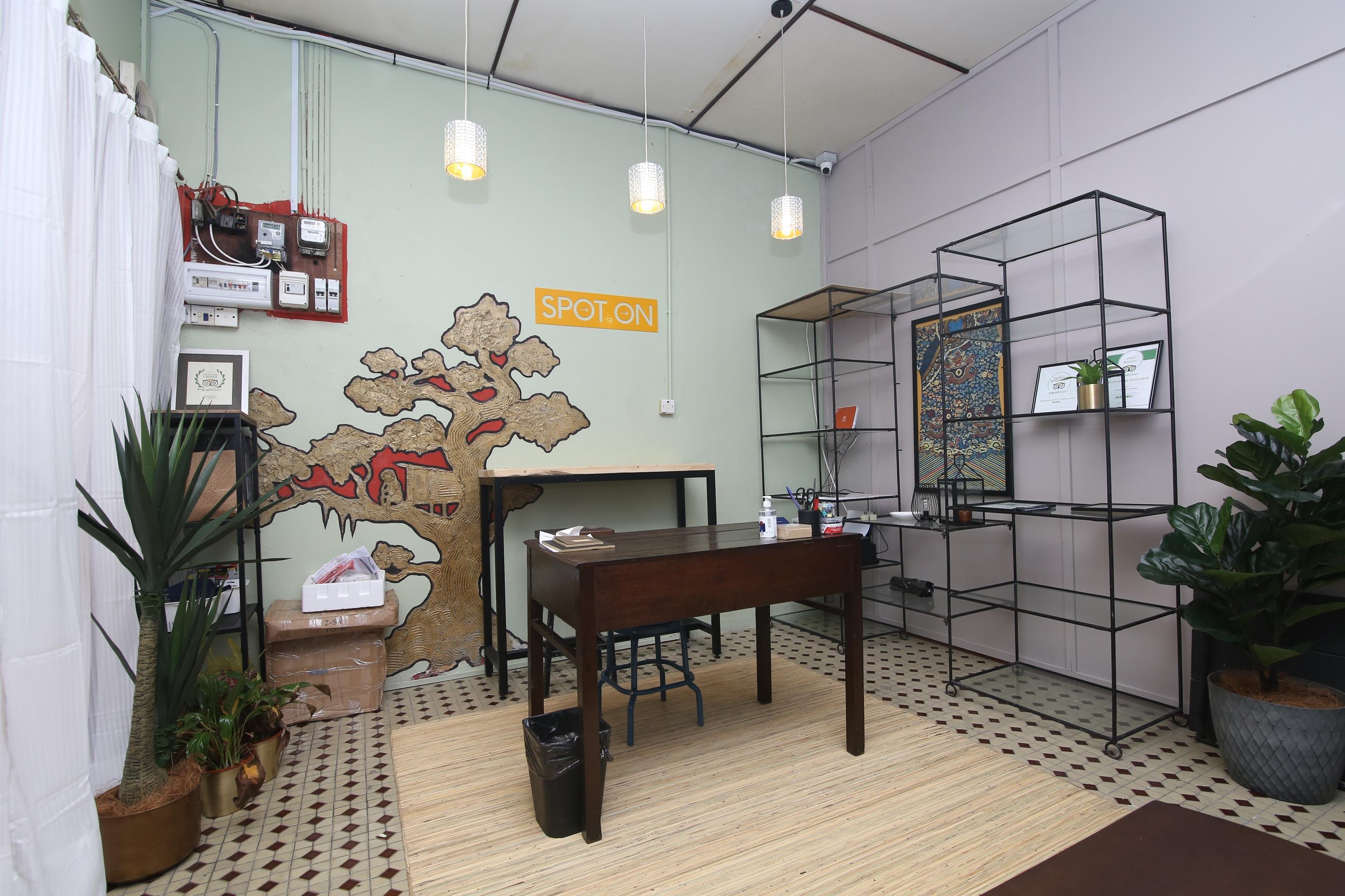 สปอต ออน 90141 ทรีเฮาส์ เบด แอนด์ เบรคฟาสต์ Hotel กูชิง ภายนอก รูปภาพ